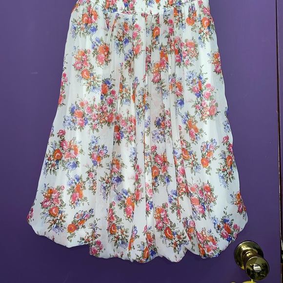 Floral Strapless Summer Dress - Picture 3 of 3